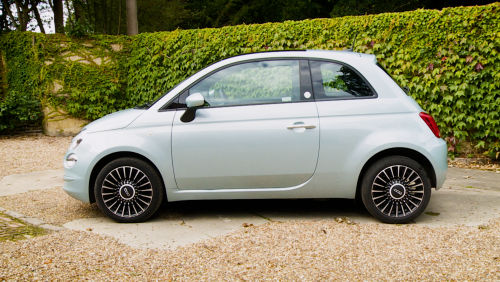 FIAT 500 ELECTRIC HATCHBACK 70kW 24kWh 3dr Auto view 1
