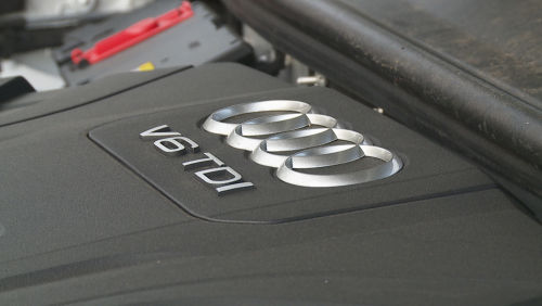 AUDI Q8 DIESEL ESTATE 50 TDI Quattro Black Edition 5dr Tiptronic [Tech] view 5