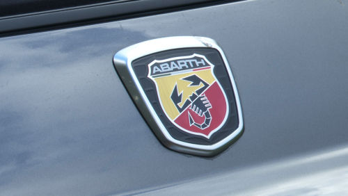 ABARTH 695C CONVERTIBLE 1.4 T-Jet 180 2dr [Monza Exhaust] view 8