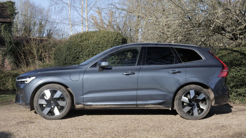 VOLVO XC60 ESTATE 2.0 T6 [350] PHEV Core Bright 5dr AWD Geartronic view 20