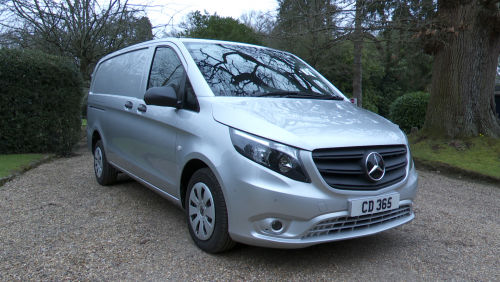 MERCEDES-BENZ eVITO TOURER L2 ELECTRIC FWD 150kW 100kWh Pro 9-Seater Auto view 1