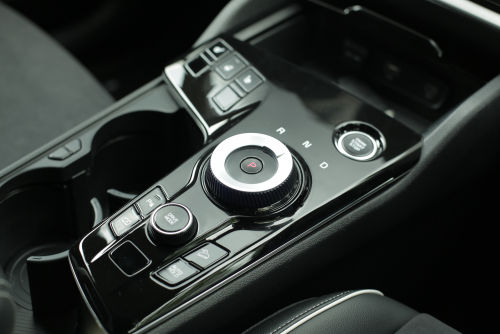 KIA SPORTAGE ESTATE 1.6T GDi PHEV 3 5dr Auto AWD view 1