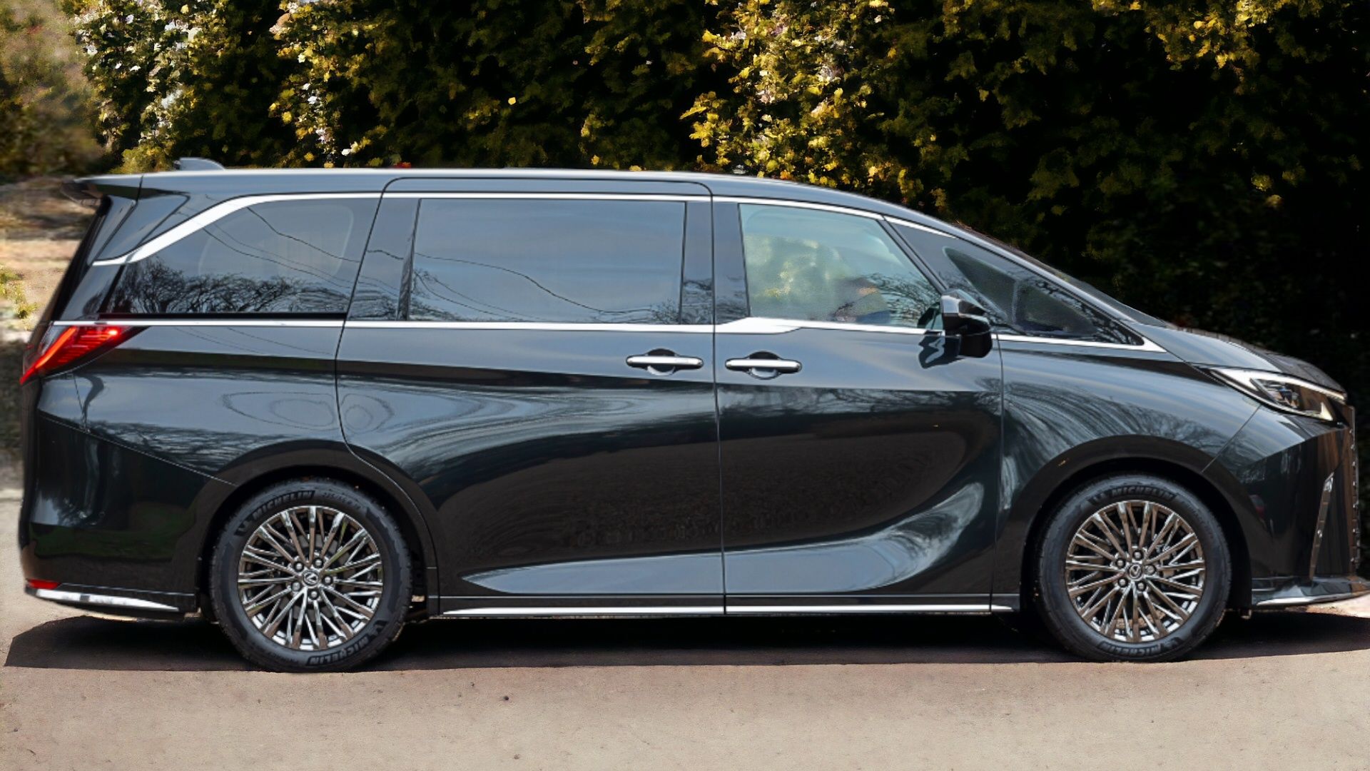 Luxury New Lexus Minivan Lexus Lm Luxury Minivan Price Lexus