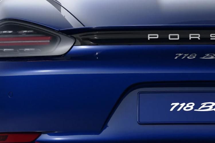 porsche boxster convertible 4.0 gts 2dr pdk detail view