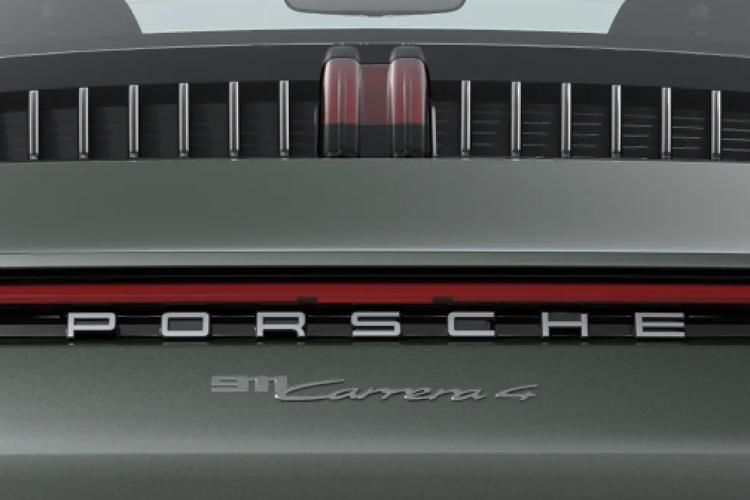 porsche 911 coupe gts 2dr detail view
