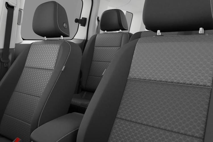 ford grand tourneo connect estate 1.5 ecoboost 115 titanium 5dr auto [7 seat] detail view