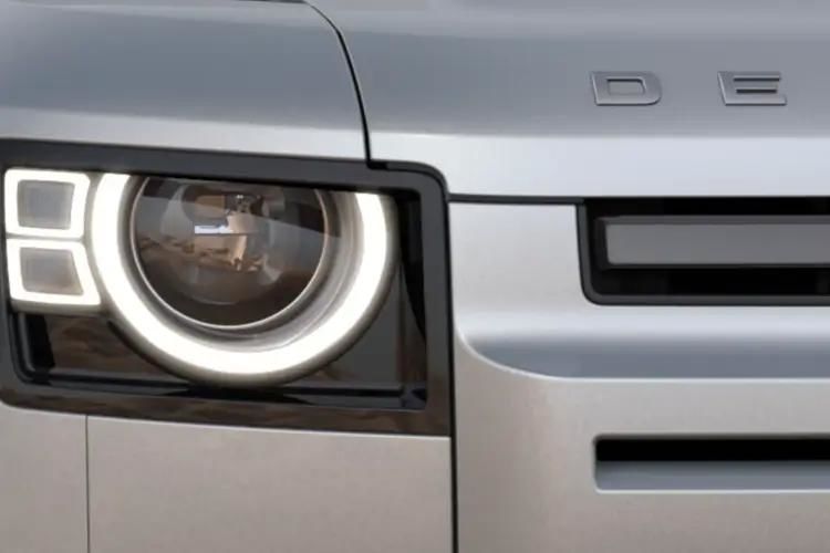 land rover defender 5.0 p425 x-dynamic hse 130 5dr auto [7 seat] detail view