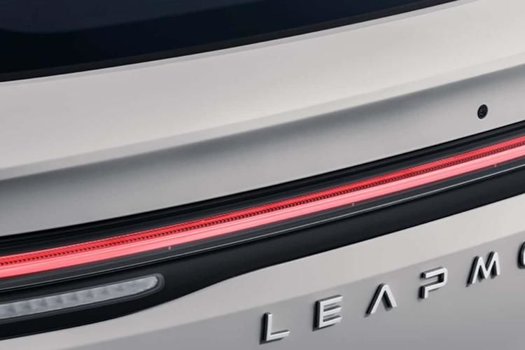 leapmotor c10 160kw 70kwh 5dr auto [11 kwch] detail view