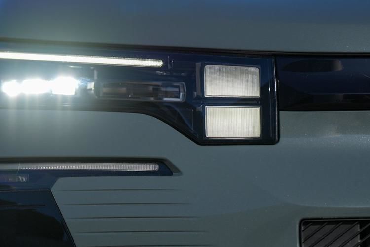 citroen c5 aircross 1.2 hybrid 145 you 5dr auto detail view