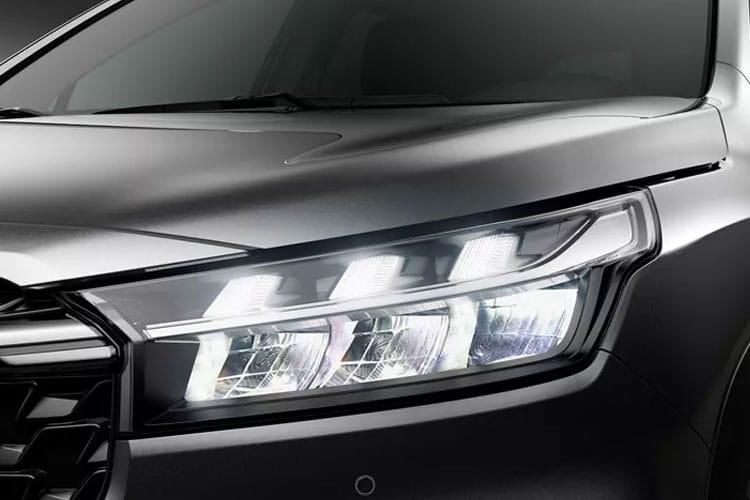 suzuki s-cross hatchback 1.4 boosterjet mhev 109 ultra 5dr auto detail view