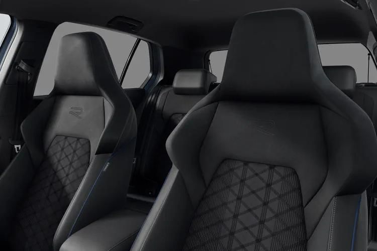 volkswagen golf hatchback 2.0 tsi 333 r 4motion 5dr dsg detail view