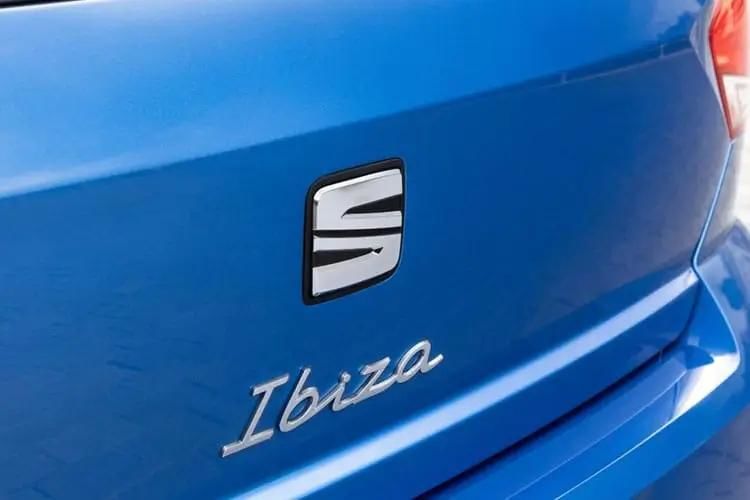 seat ibiza hatchback 1.0 tsi 95 se 5dr detail view