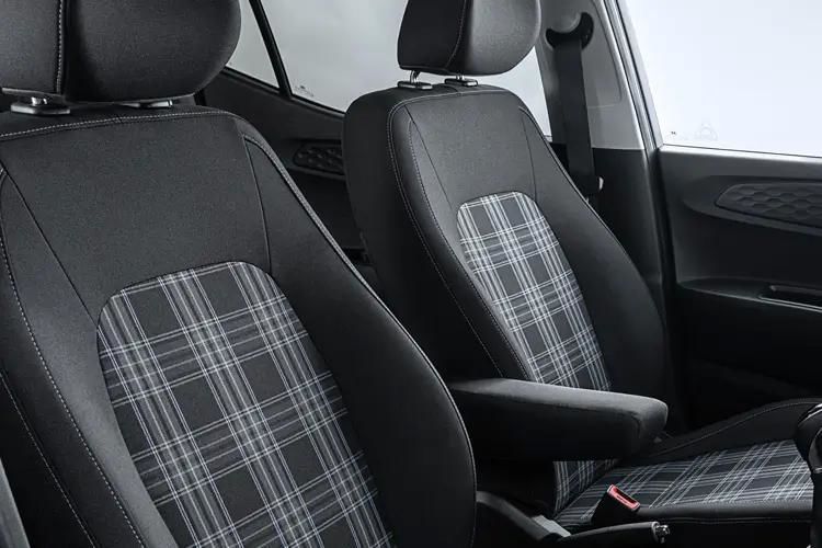 hyundai i10 hatchback 1.2 premium 5dr auto [nav] detail view