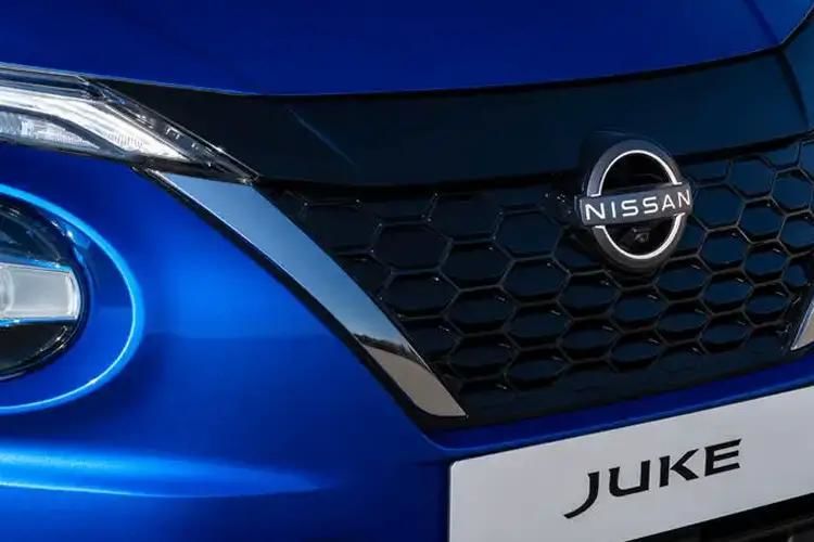 nissan juke hatchback 1.6 hybrid premiere edition 5dr auto detail view