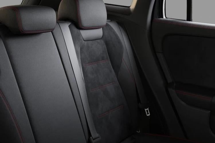 mercedes-benz gla hatchback gla 250e amg line premium 5dr auto detail view