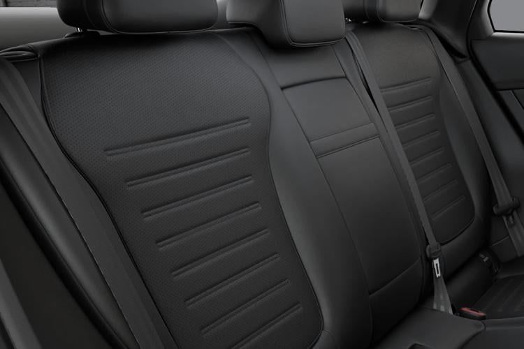 mercedes-benz glc coupe glc 300e 4matic amg line prem [pan] 5dr 9g-tronic detail view