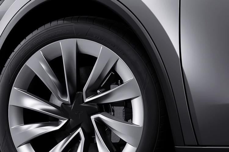 tesla model y long range rwd 5dr auto detail view