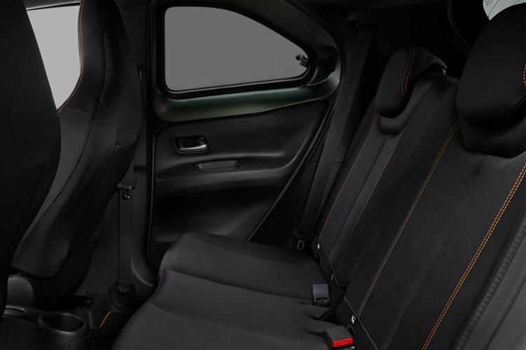 toyota aygo x hatchback 1.0 vvt-i edge 5dr auto [parking] detail view