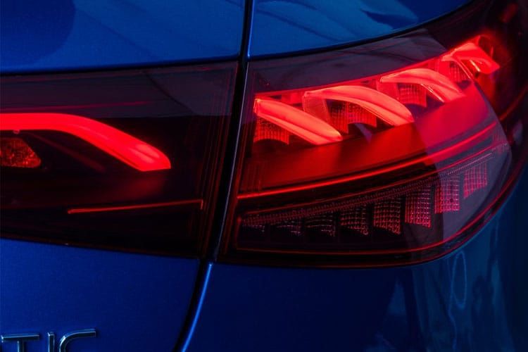 mercedes-benz eqe saloon eqe 500 4m 300kw amg ln night ed prem 91kwh 4dr at detail view