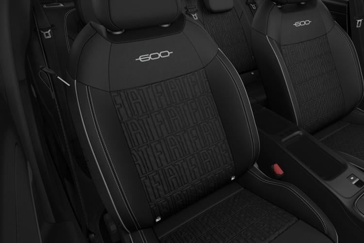 fiat 600 hatchback 115kw icon 54kwh 5dr auto detail view