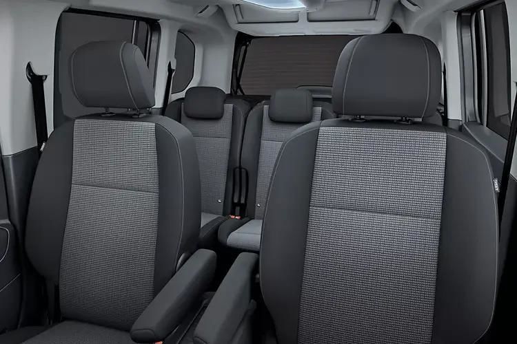 toyota proace city verso estate 100kw shuttle long 50kwh 5dr auto detail view