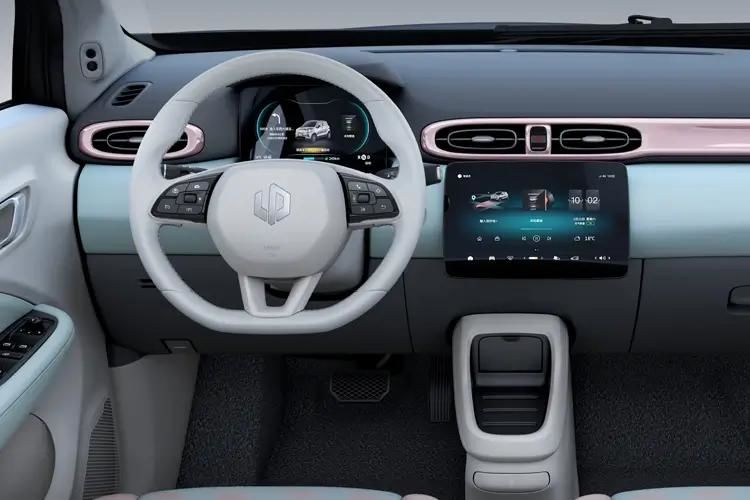 leapmotor t03 hatchback 70kw 37kwh 5dr auto inside view