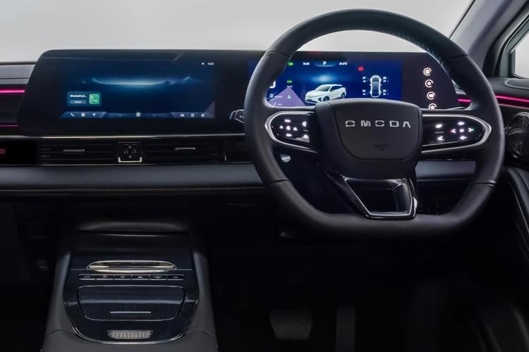 omoda 5 155kw noble 61kwh 5dr auto inside view