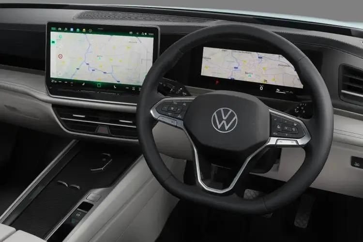 volkswagen passat estate 1.5 tsi ehybrid elegance 5dr dsg inside view