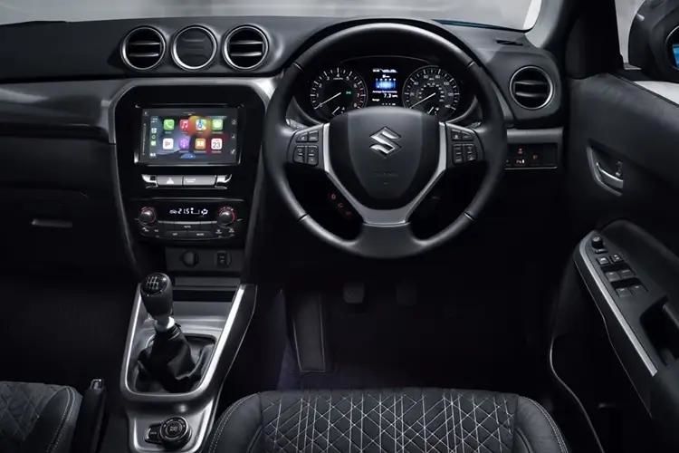 suzuki vitara 1.4 boosterjet mild hybrid ultra 5dr inside view