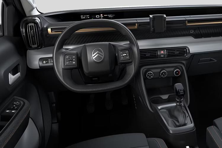 citroen c3 aircross 1.2 turbo plus 5dr inside view