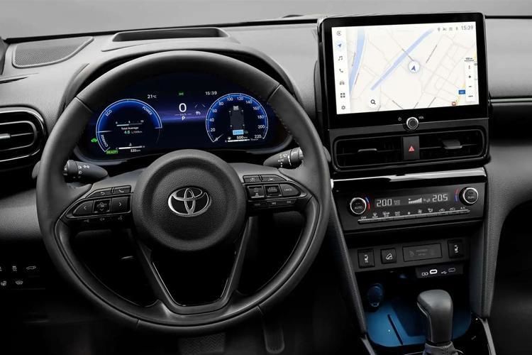 toyota yaris cross 1.5 hybrid design 5dr cvt [safety pack] inside view