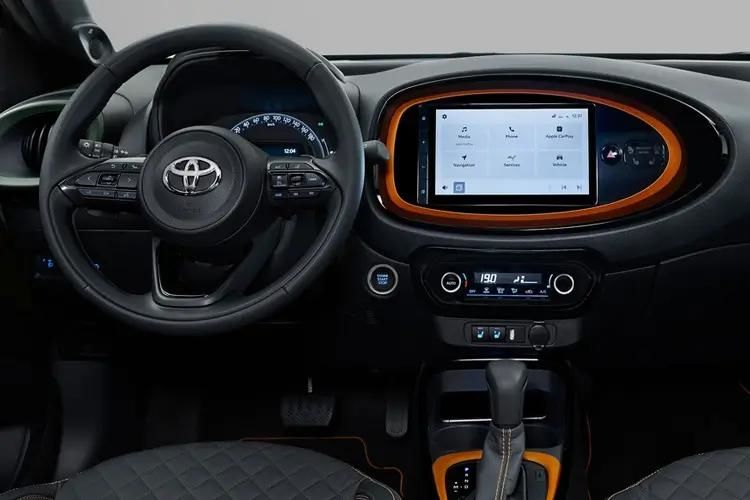 toyota aygo x hatchback 1.0 vvt-i edge 5dr auto [parking] inside view
