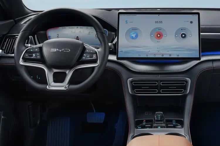 byd seal u 1.5 dm-i boost 5dr auto inside view