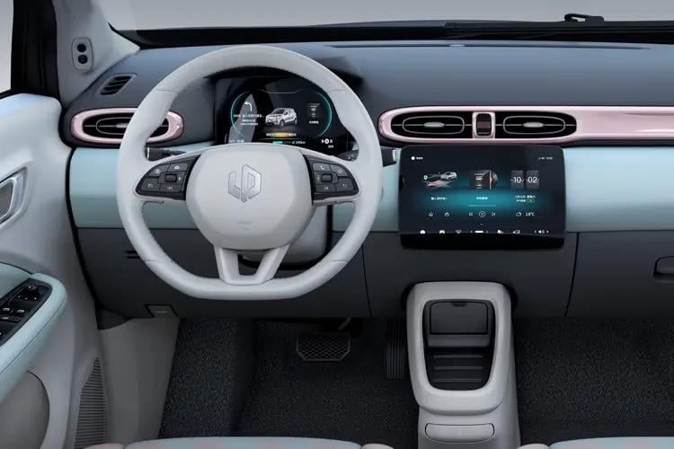 leapmotor t03 hatchback 70kw 37kwh 5dr auto inside view