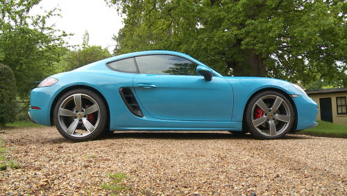 PORSCHE 718 CAYMAN COUPE SPECIAL EDITION 2.0 Style Edition 2dr view 3