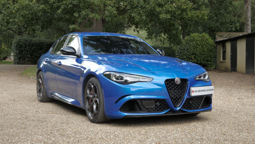 ALFA ROMEO GIULIA SALOON SPECIAL EDITION 2.9 V6 BiTurbo Quadrifoglio Super Sport 4dr Auto view 19