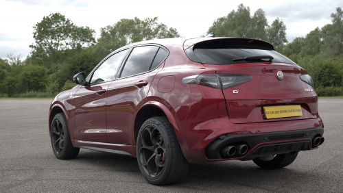 ALFA ROMEO STELVIO ESTATE SPECIAL EDITION 2.9 V6 BiTurbo Quadrifoglio Super Sport 5dr Auto view 12