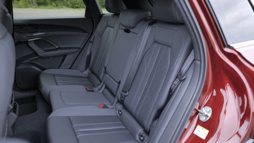 AUDI Q5 DIESEL ESTATE 2.0 TDI Quattro Edition 1 5dr S Tronic [S+V] view 11