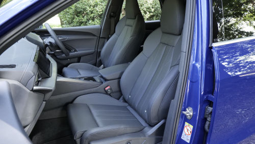 AUDI Q5 DIESEL SPORTBACK 2.0 TDI Quattro Edition 1 5dr S Tronic view 4