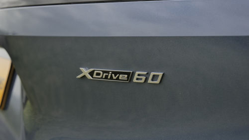 BMW iX ESTATE 300kW xDrive45 Sport 101kWh 5dr Auto [Skylounge] view 10