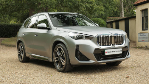 BMW iX1 ELECTRIC ESTATE 230kW xDrive30 Shadow Ed 65kWh 5dr Auto [Tech+] view 4