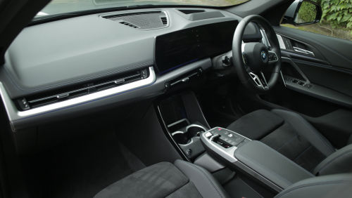 BMW iX2 ELECTRIC HATCHBACK 150kW eDrive20 M Sport 65kWh 5dr Auto view 8