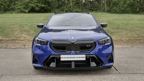 BMW M5 TOURING M5 5dr DCT view 5