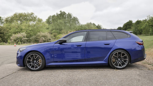 BMW M5 SALOON M5 4dr DCT [Ultimate Pack] view 6