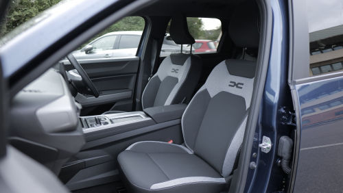 DACIA BIGSTER ESTATE 1.8 Hybrid 155 Expression 5dr Auto view 5