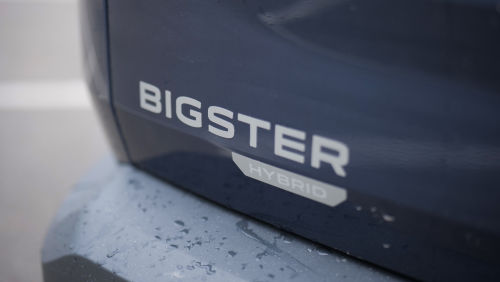 DACIA BIGSTER ESTATE 1.8 Hybrid 155 Expression 5dr Auto view 5
