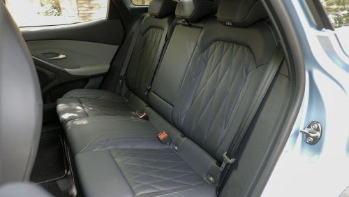 FORD EXPLORER ELECTRIC ESTATE 210kW Premium 77kWh 5dr Auto view 11