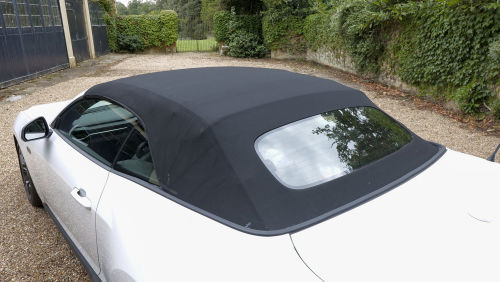 FORD MUSTANG CONVERTIBLE 5.0 V8 GT 2dr view 3