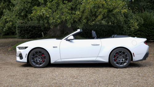 FORD MUSTANG CONVERTIBLE 5.0 V8 GT 2dr view 13