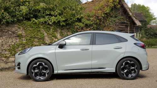 FORD PUMA HATCHBACK 1.0 EcoBoost Hybrid mHEV ST-Line 5dr view 32